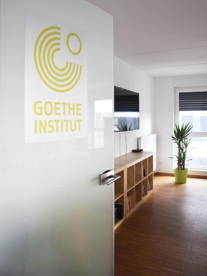 Campus-Gastehaus Aparthotel Mannheim Bagian luar foto